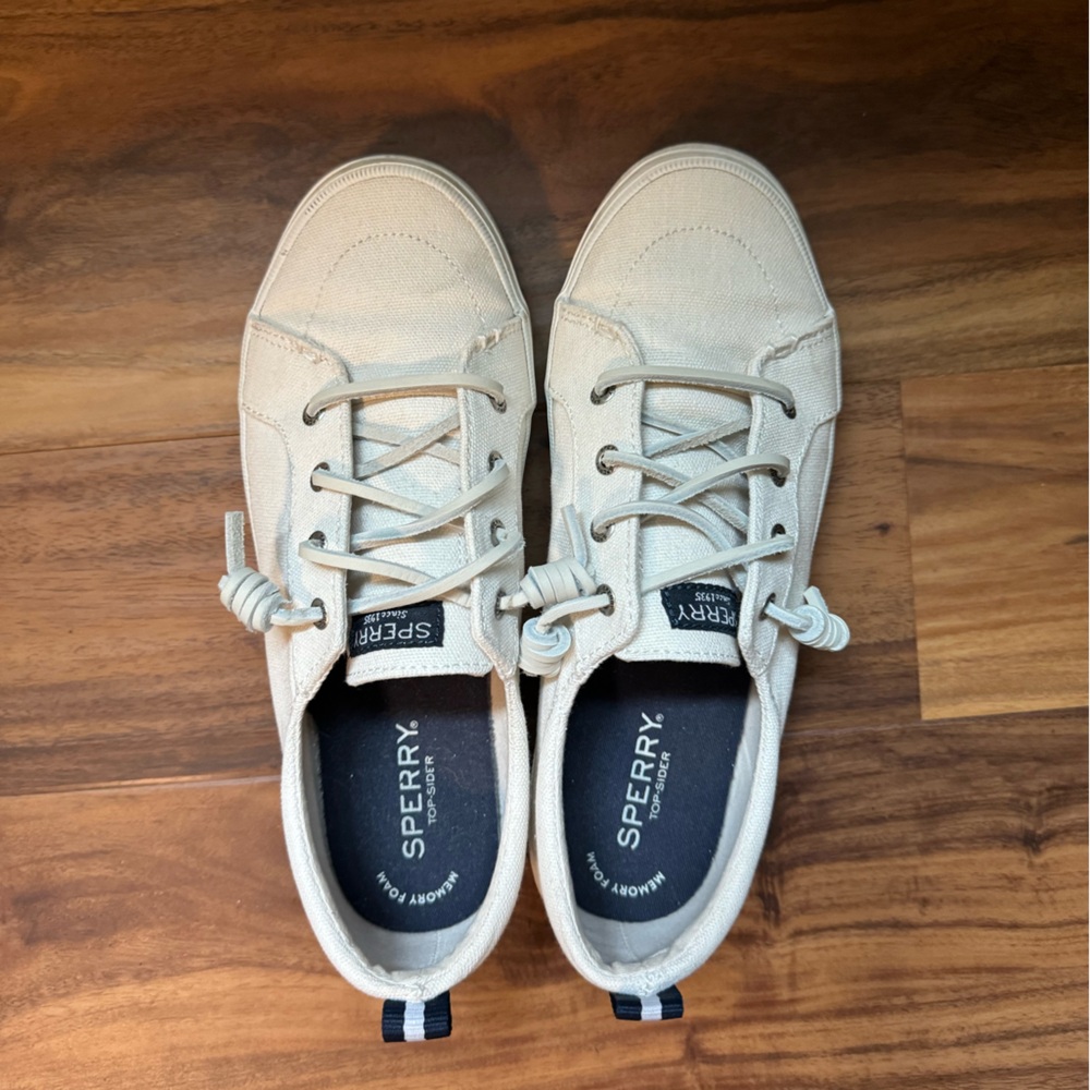 Sperry Topside’s White